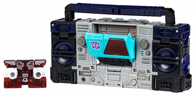 TRANSFORMERS GENERATIONS SHATTERED GLASS COLLECTION AUTOBOT BLASTER IDW SHATTERED GLASS IDW SHATTERED GLASS VOYAGER CLASS