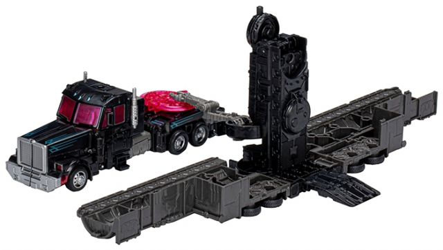 TRANSFORMERS GENERATIONS LEGACY LEADER ROBOTS IN DISGUISE 2000 UNIVERSE SCOURGE LEGACY LEADER CLASS