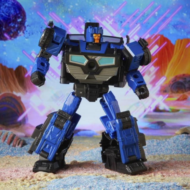 TRANSFORMERS GENERATIONS LEGACY CRANKCASE LEGACY DELUXE CLASS