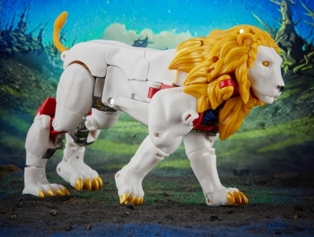 TRANSFORMERS GENERATIONS LEGACY MAXIMAL LEO PRIME LEGACY VOYAGER CLASS