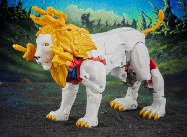 TRANSFORMERS GENERATIONS LEGACY MAXIMAL LEO PRIME LEGACY VOYAGER CLASS