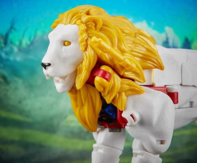 TRANSFORMERS GENERATIONS LEGACY MAXIMAL LEO PRIME LEGACY VOYAGER CLASS