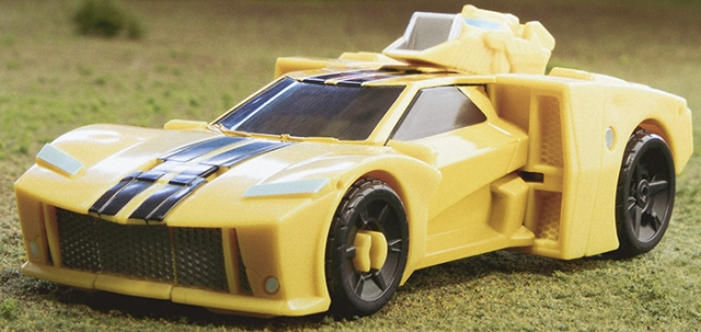 TRANSFORMERS: EARTHSPARK BUMBLEBEE DELUXE CLASS