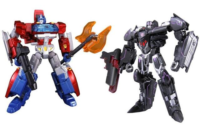 TRANSFORMERS GENERATIONS FALL OF CYBERTRON TG25 ORION PAX VS MEGATRON SET