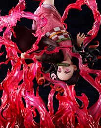 Demon Slayer: Kimetsu no Yaiba Statue 1/8 Nezuko Kamado Exploding Blood 20 cm