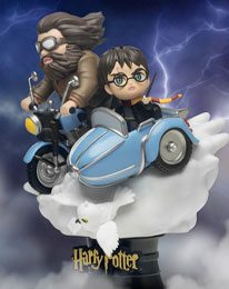 Harry Potter D-Stage PVC Diorama Hagrid & Harry Standard Version 15 cm