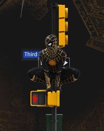 Spider-Man: No Way Home D-Stage PVC Diorama Spider-Man Black and Gold Suit Closed Box Version 25 cm