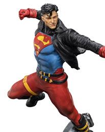 DC Comics Deluxe Art Scale Statue 1/10 Superboy 28 cm