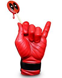 Marvel Heroic Hands Life-Size Statue #3A Deadpool 25 cm