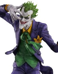 DC Comics Sofbinal Soft Vinyl Statue The Joker Laughing Purple Ver. 30 cm
