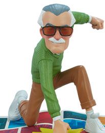 Marvel Designer Series Vinyl Statue The Marvelous Stan Lee by Gabriel Soares 23 cm