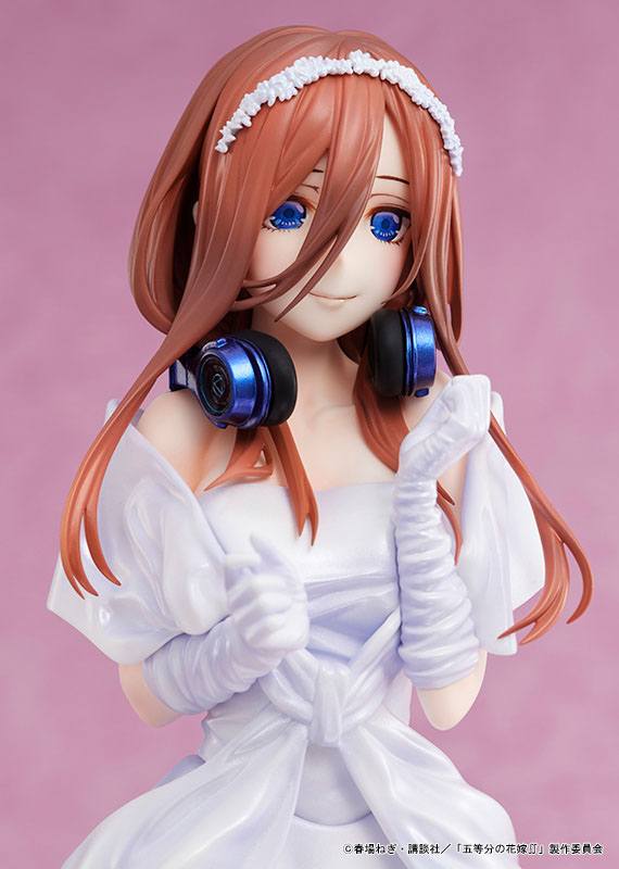 The Quintessential Quintuplets PVC Statue 1/7 Miku Nakano 24 cm