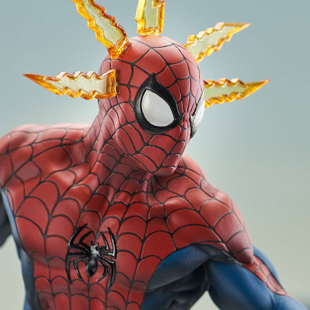 Marvel Comics Bust 1/7 Spider-Man 15 cm