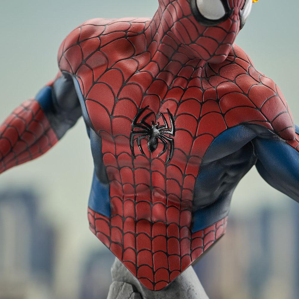 Marvel Comics Bust 1/7 Spider-Man 15 cm