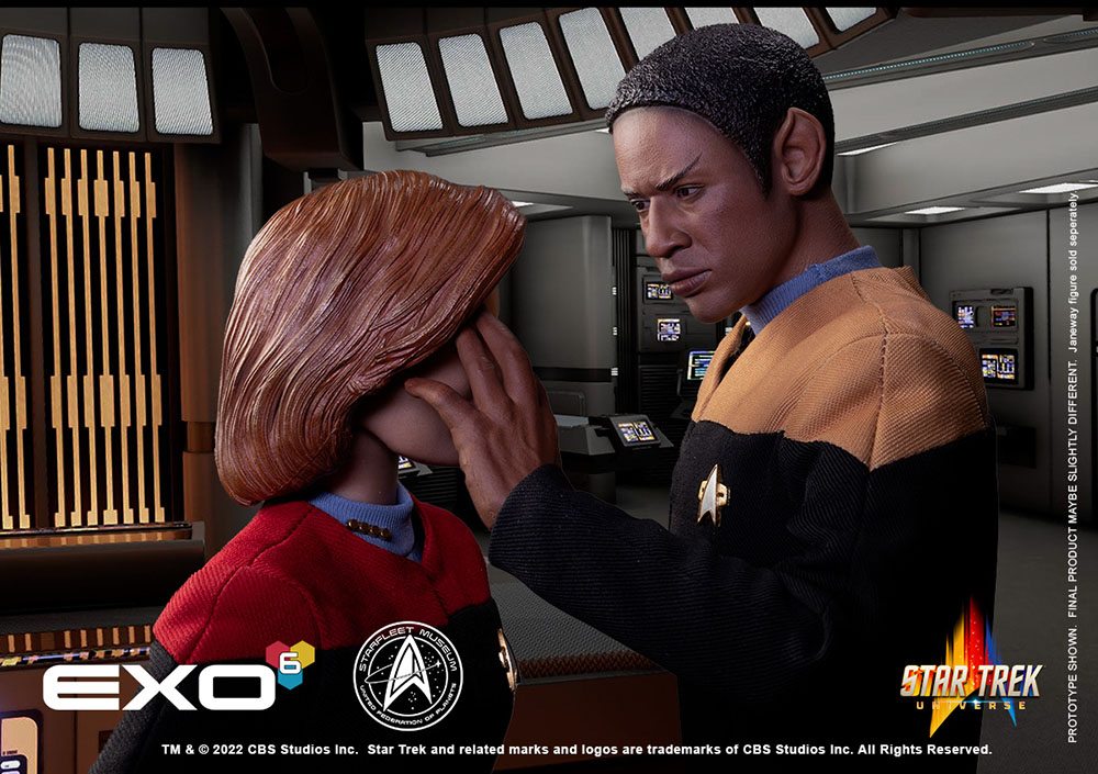 Star Trek: Voyager Action Figure 1/6 Lt. Commander Tuvok 30 cm