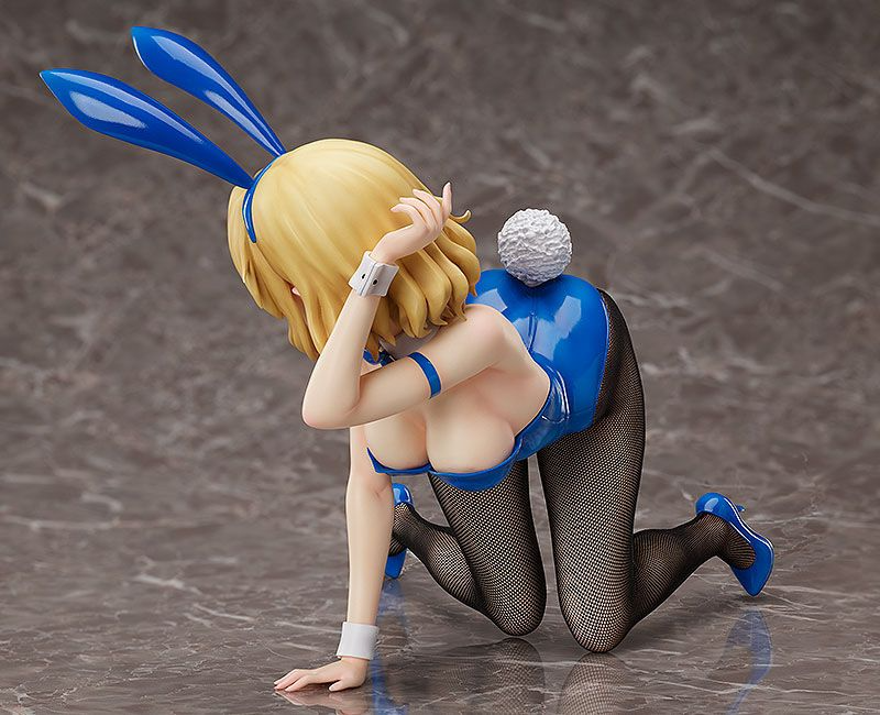 To Love-Ru Darkness Statue PVC 1/4 Risa Momioka Bunny Ver. 23 cm