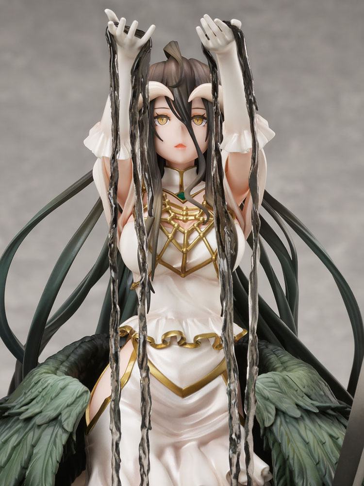 Overlord PVC Statue 1/7 Albedo White Dress Ver. 17 cm