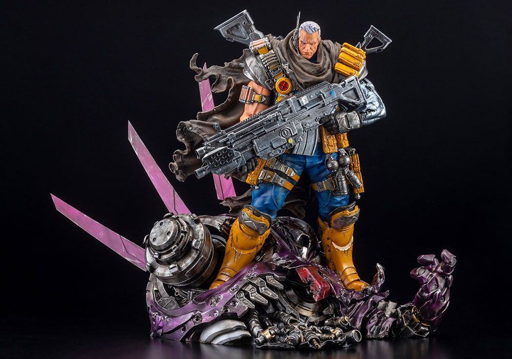 Marvel Fine Art Signature Series featuring the Kucharek Brothers Statue 1/6 Cable 36 cm
