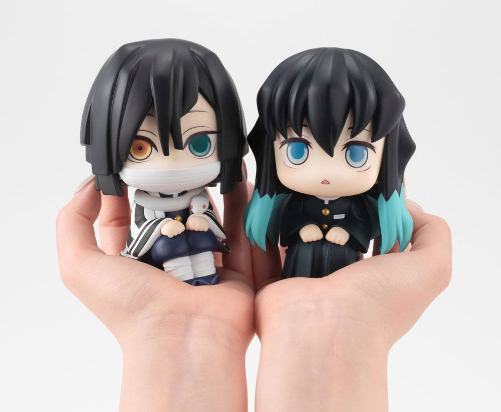 DEMON SLAYER: KIMETSU NO YAIBA Look Up PVC Statue Iguro Obanai 11 cm