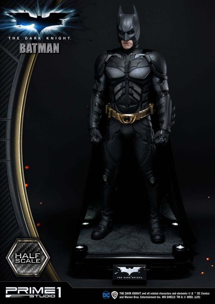 The Dark Knight 1/2 Statue Batman 104 cm