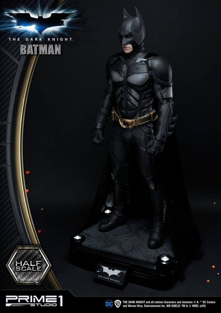 The Dark Knight 1/2 Statue Batman 104 cm