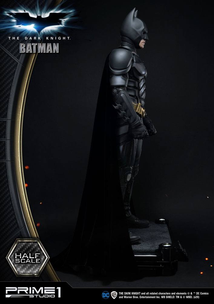 The Dark Knight 1/2 Statue Batman 104 cm