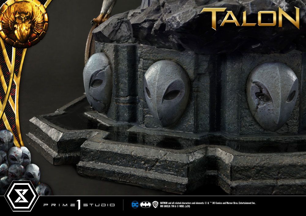DC Comics Court of Owls Statue Talon 75 cm