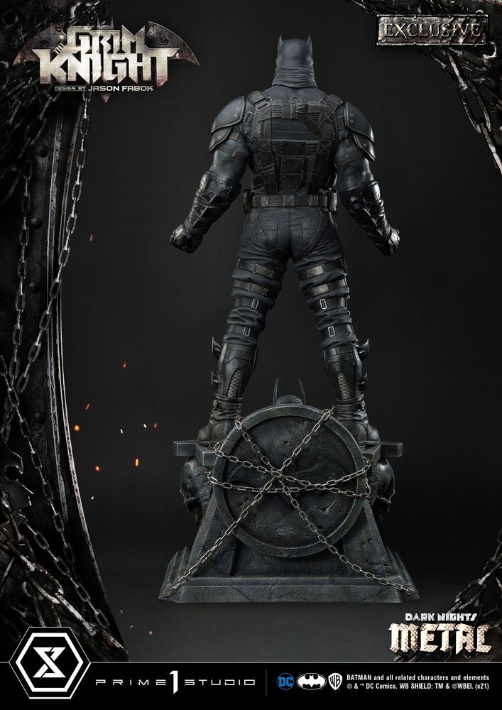 Dark Nights: Metal Statues The Grim Knight & The Grim Knight Exclusive 82 cm Assortment