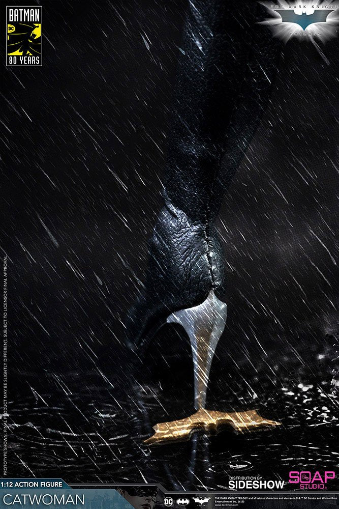 The Dark Knight Action Figure 1/12 Catwoman 17 cm