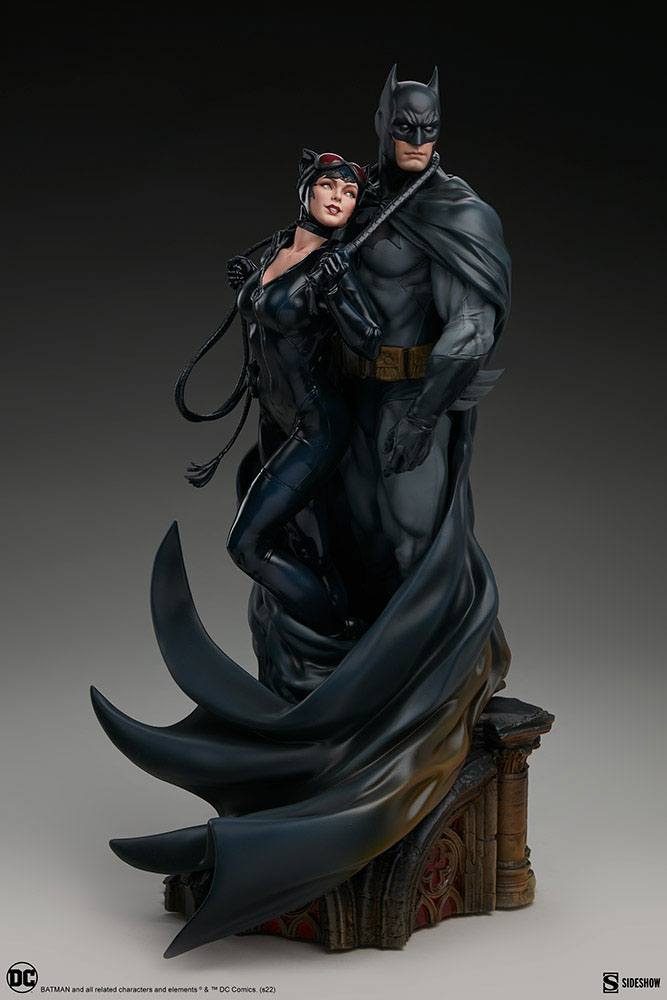 DC Comics Diorama Batman & Catwoman 51 cm