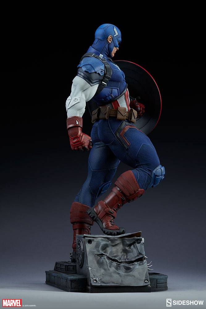 Marvel Comics Premium Format Figure Captain America 53 cm