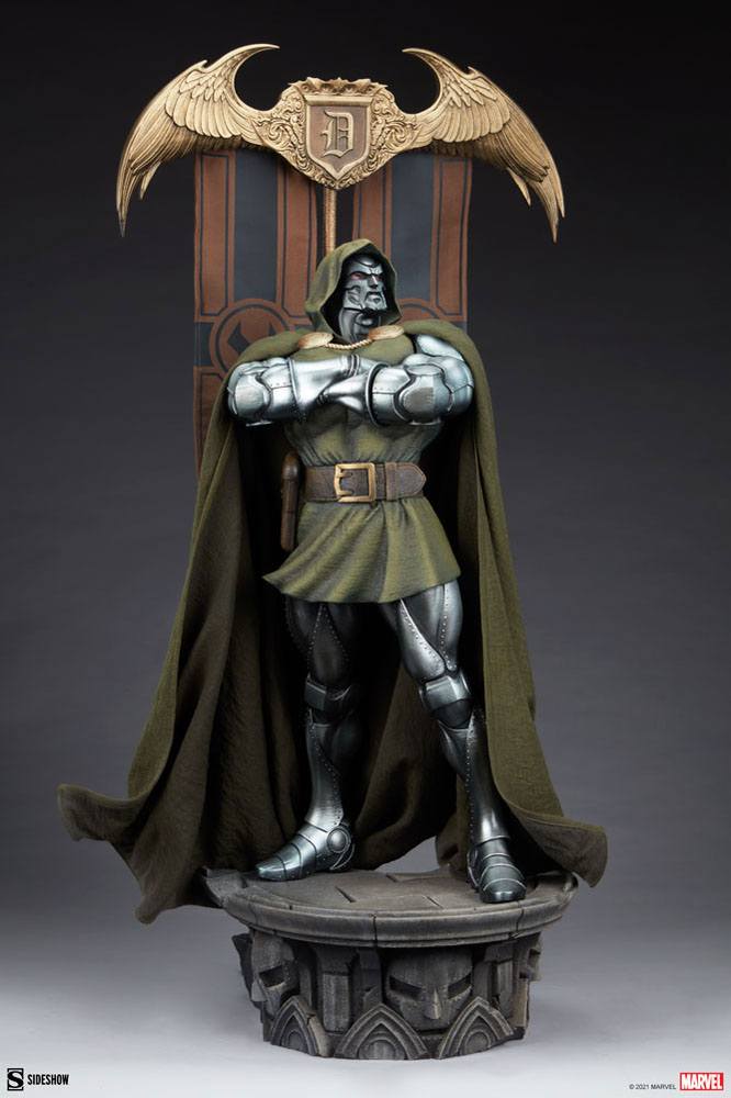 Marvel Maquette Doctor Doom 69 cm