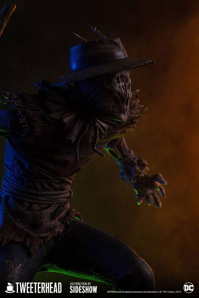 DC Comics Maquette 1/6 Scarecrow 51 cm