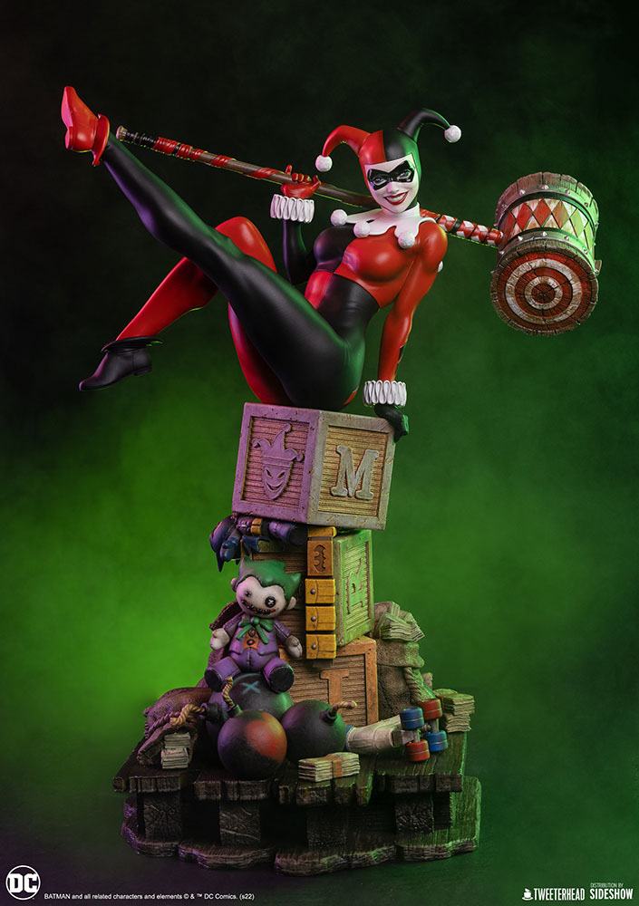 DC Comics Maquette 1/4 Harley Quinn 58 cm