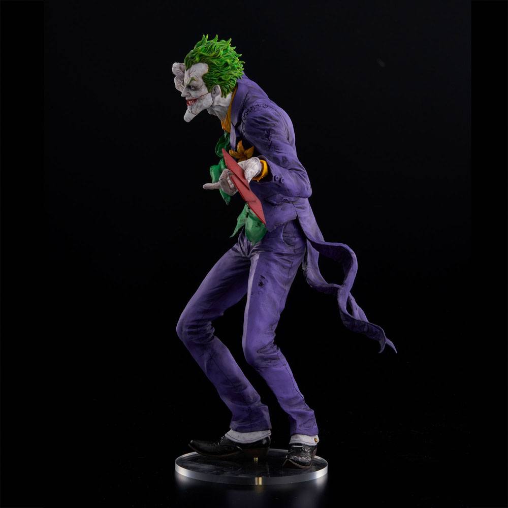 DC Comics Sofbinal Soft Vinyl Statue The Joker Laughing Purple Ver. 30 cm