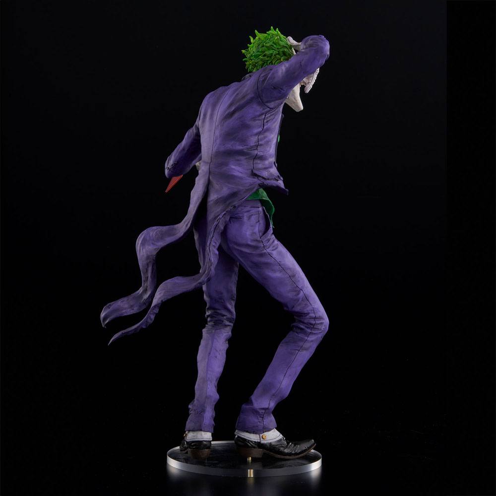 DC Comics Sofbinal Soft Vinyl Statue The Joker Laughing Purple Ver. 30 cm