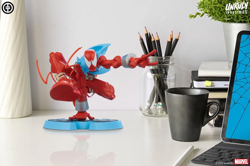 Marvel Designer Series Vinyl Statue Scarlet Spider by Tracy Tubera 14 cm